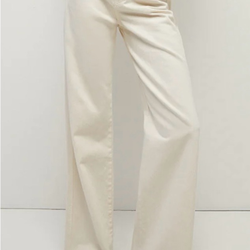 NWT Veronica Beard taylor Flare Jeans in ecru